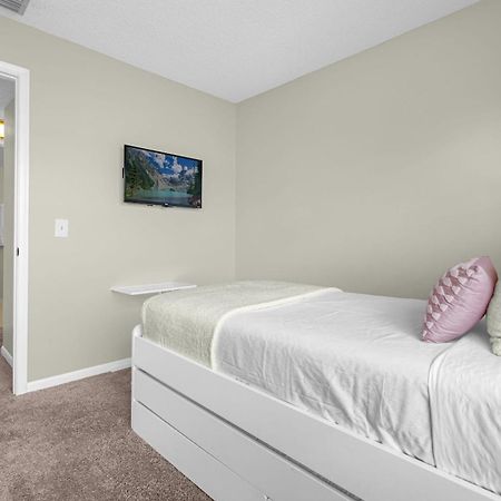 Modern Cozy 2Br Condo Near Disney オーランド エクステリア 写真